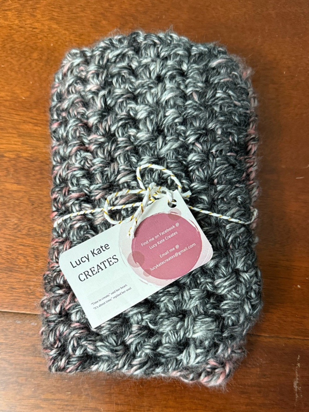 Gray & Pink Chunky Knit Cowl